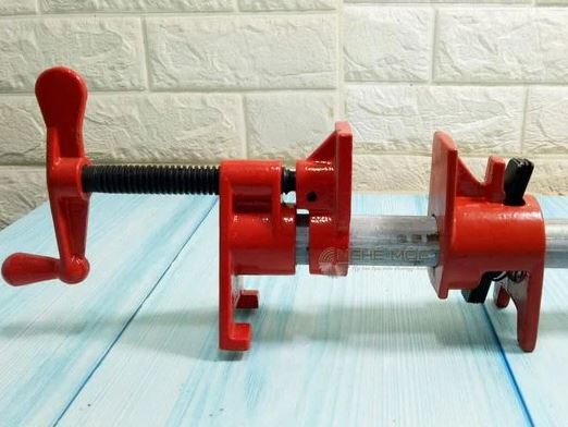 Cảo ống nước phi 27 CÓ CHÂN ( 20C/T)